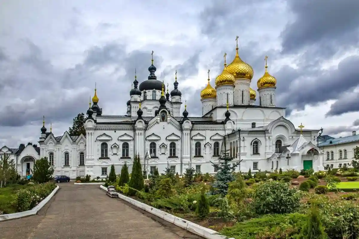 Богоявленско-Анастасиин монастырь