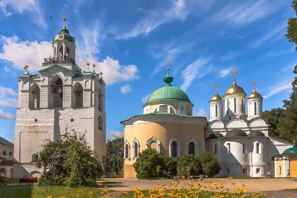 Спасо-Преображенский монастырь в Ярославле